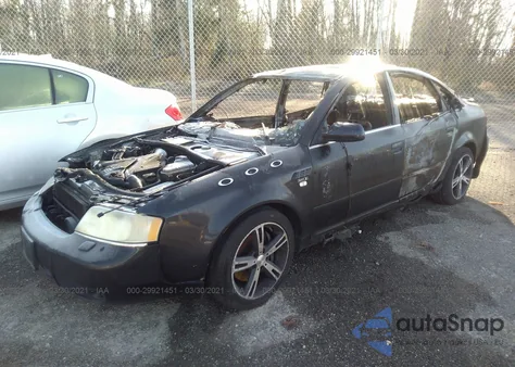 2001 Audi A6 2.7T (A5)/2.7T (M6) z USA, uszkodzony, nr VIN WAUED64B01N124960